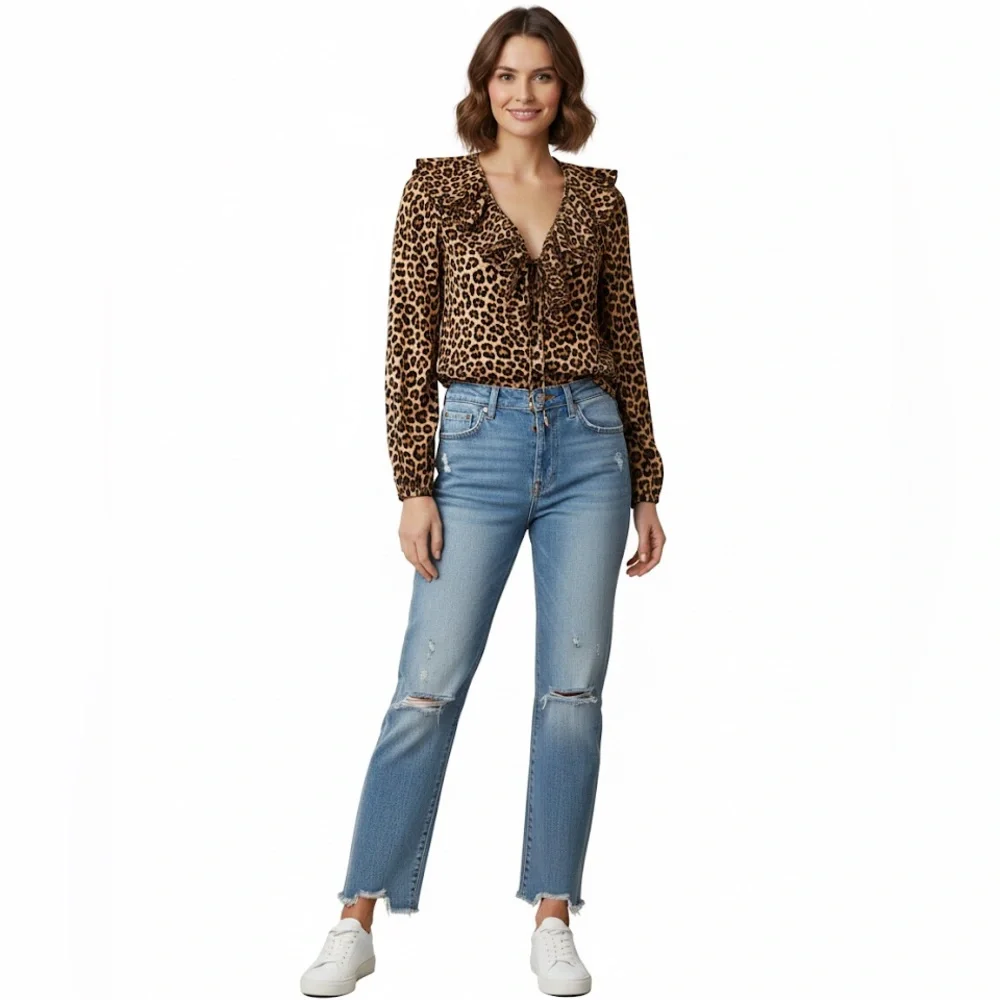 100# Versatile Leopard Print Blouse - never go out of style! - Picture 11 of 16